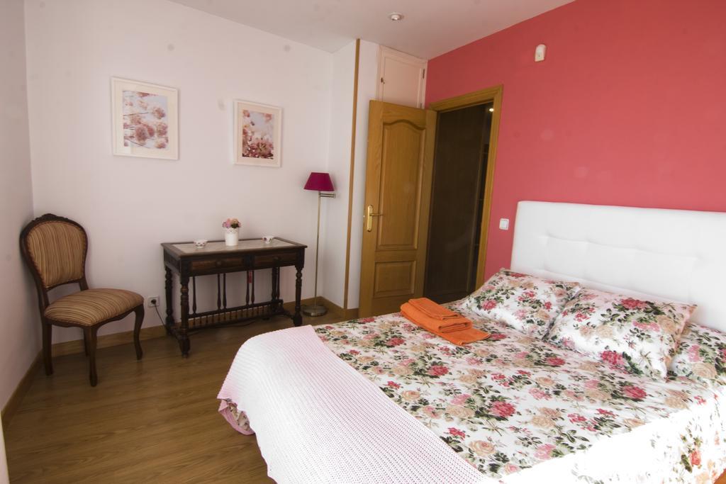 Atico Latina Apartment Madrid Room photo